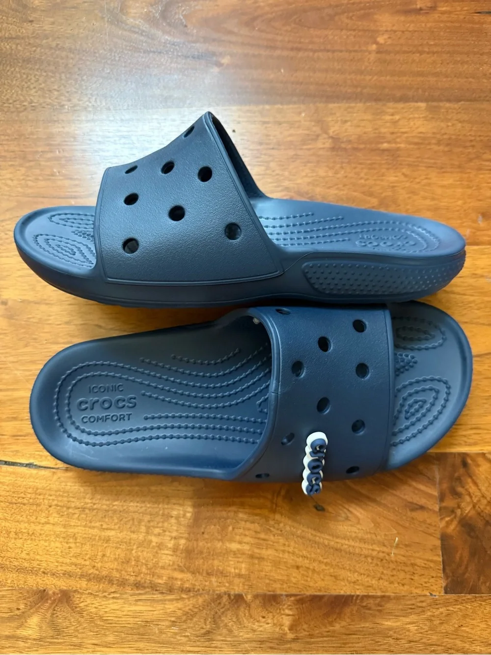 Unisex CROCS Saturday Slide Navy Size Men’s 6/ Women’s 8